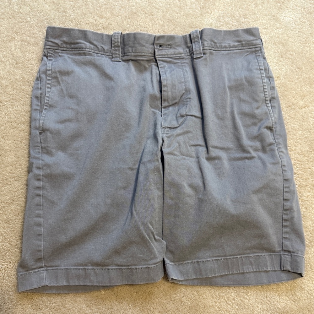 J. Crew Men's Slate Gray Flat Front Shorts